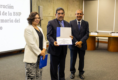 BNP recibe certificados por incorporación de patrimonio documental al Registro Peruano Memoria del Mundo de la UNESCO
