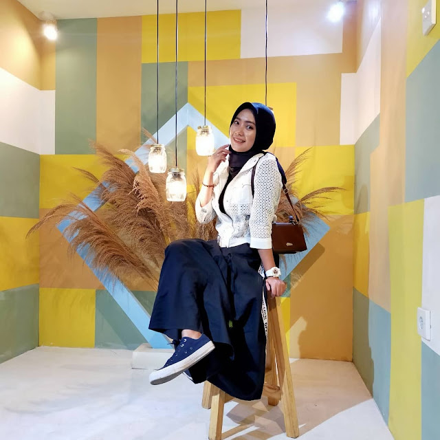 Harga Menu dan Lokasi Cafe Prajurit Surabaya, Tempat Nongkrong Full Kontainer Harga Menu dan Lokasi Cafe Prajurit Surabaya, Tempat Nongkrong Full Kontainer