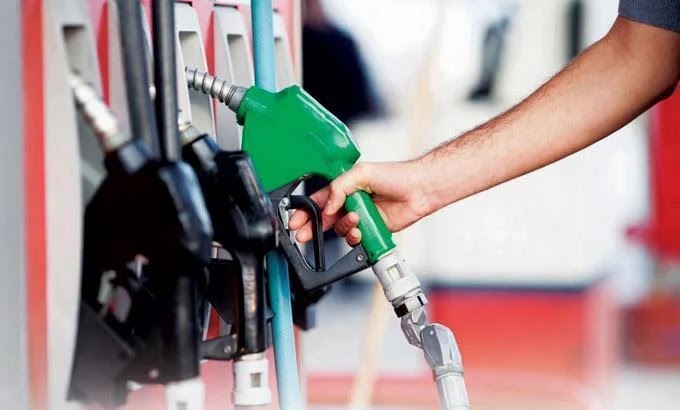 QUE BARBARIDAD!!! Ministerio de Industria y Comercio aumenta RD$5 al GLP y RD$ 3.50 a la gasolina regular