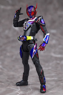 REVIEW SHFiguarts Kamen Rider Eden, Bandai