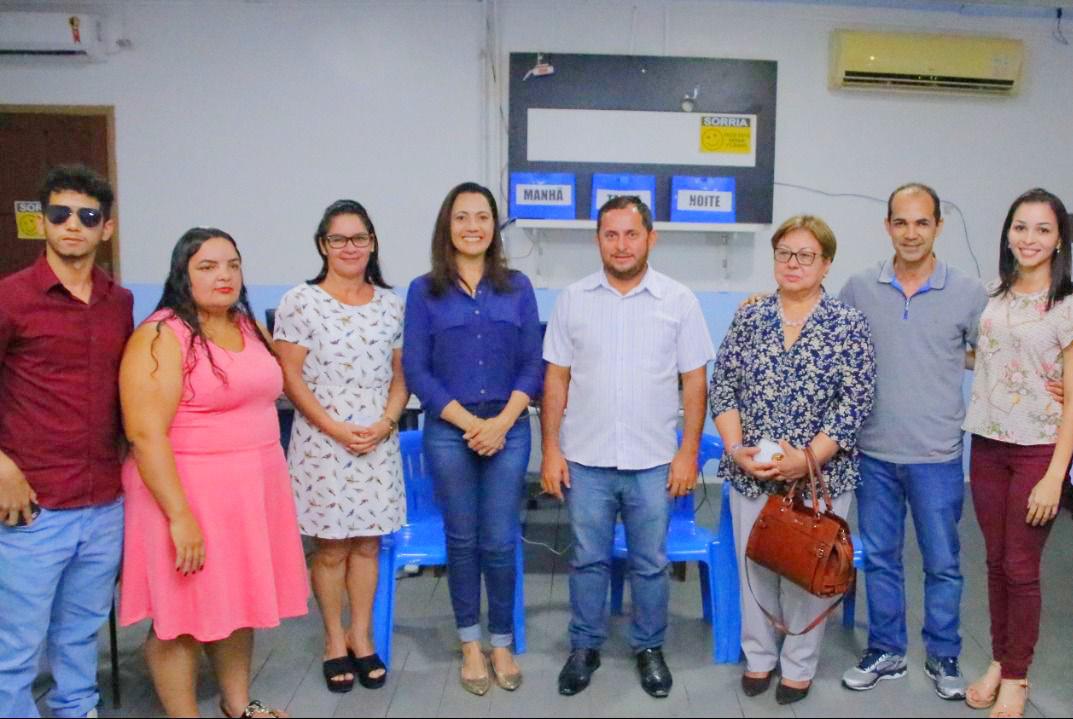 Senadora Mailza anuncia pagamento de emenda de R$ 550 mil para compra de máquina de gelo à Colônia de Pescadores de Cruzeiro do Sul 