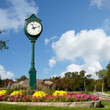 outdoor clocks - Admoveo Solutions