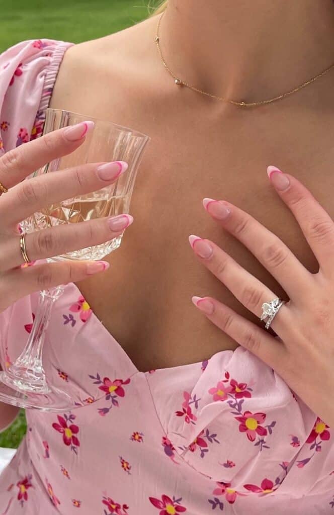 Aesthetic Nails | Pink Almond French Tips