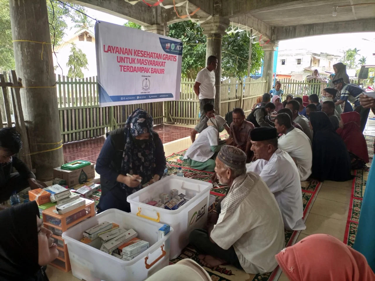 ACT Lhokseumawe dan IPEMELNAR Meulaboh Gelar Layanan Kesehatan untuk Penyintas Banjir Aceh Utara