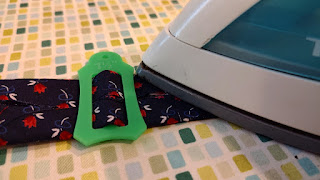 Pressing the non-bias tape