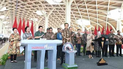 Presiden Jokowi Resmikan WHOOSH, Kereta Cepat Pertama di Indonesia dan Asia Tenggara