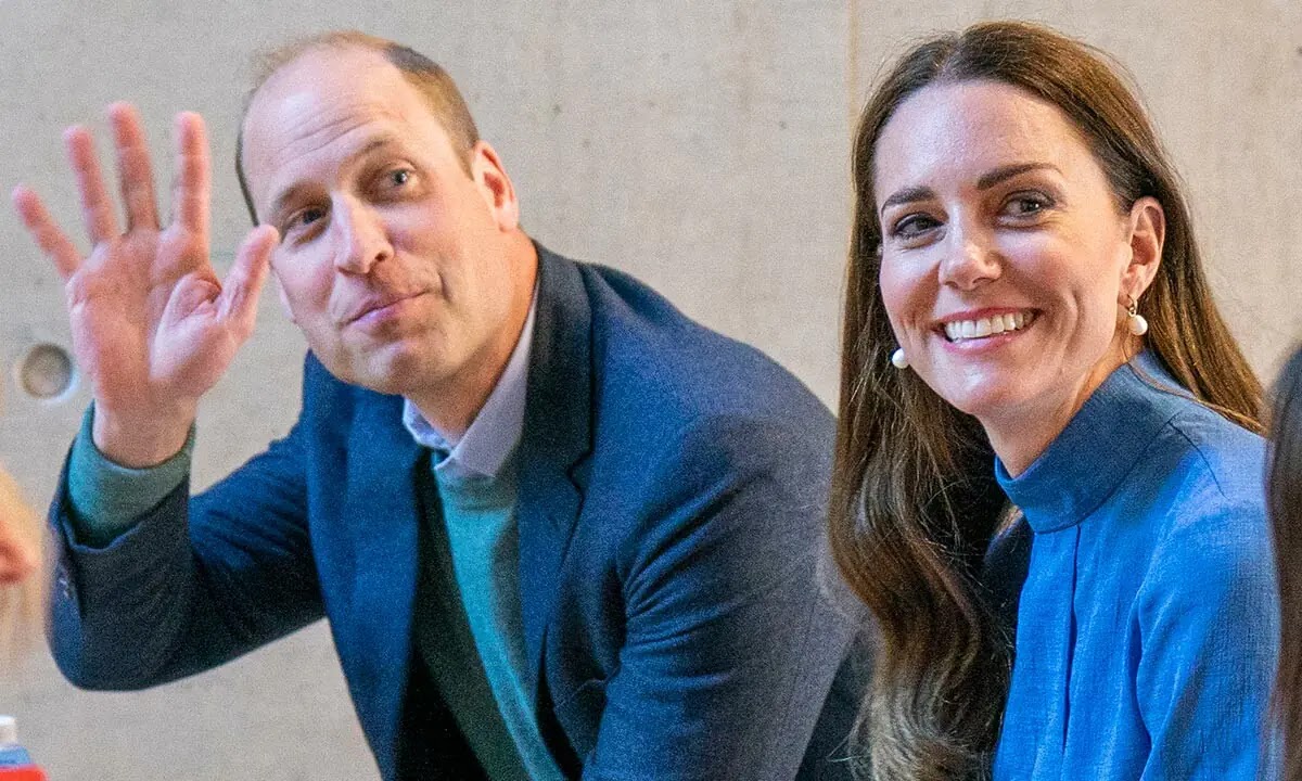 Prince William and Kate Bend Royal Rule For Fan In Scotland