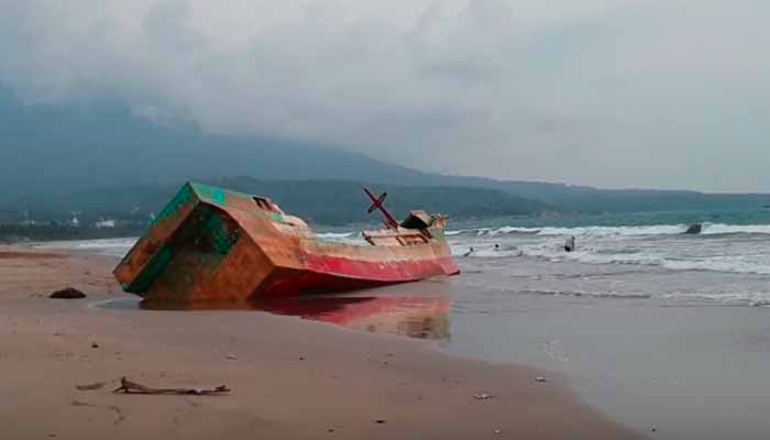 Pantai di Kalianda