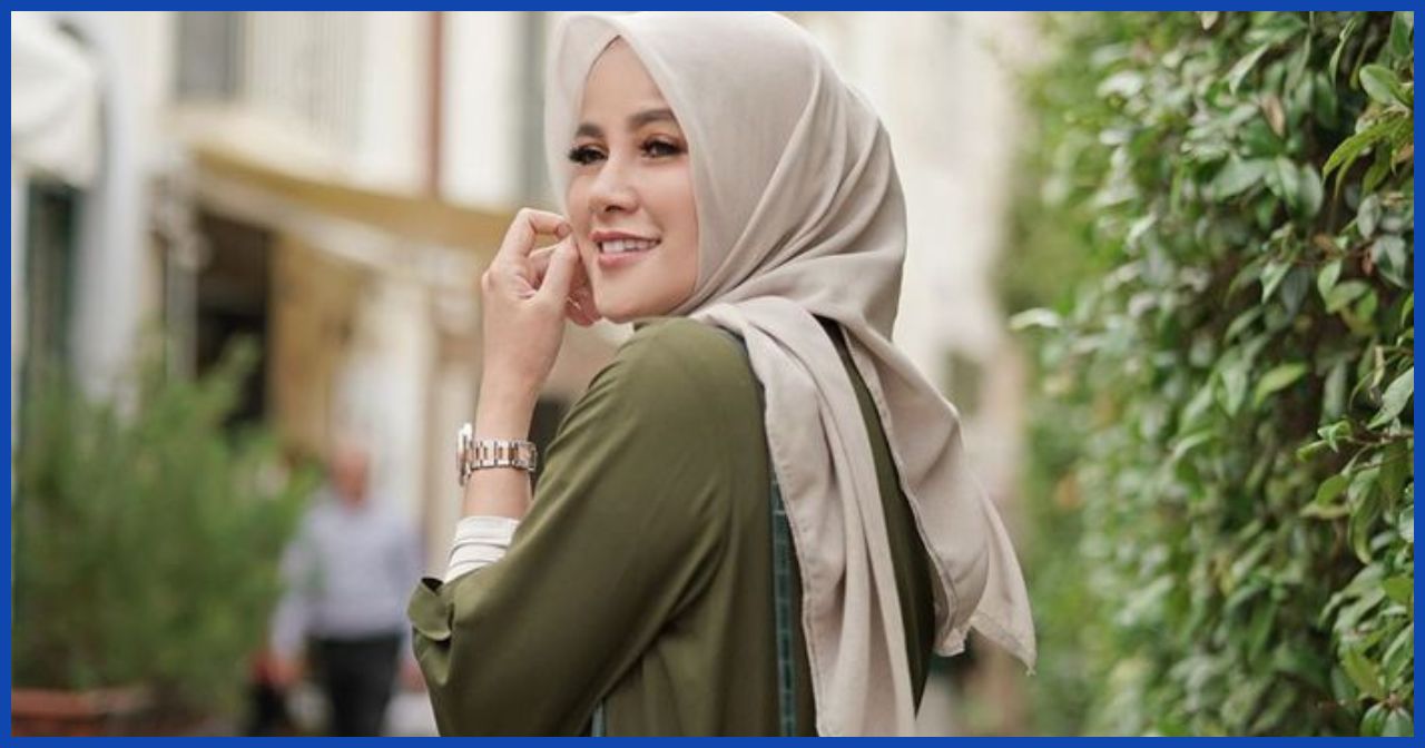 Padahal Kini Sudah Tampil Cantik dengan Hijab, Olla Ramlan Mendadak Malah Dihujat Habis oleh Warganet Lantaran Nekat Pakai Pakaian Ketat Ini, Netizen: 'Saya Malu Lihatnya!'