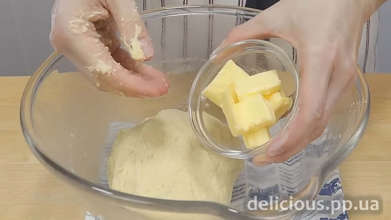 Фото приготовления рецепта: «Как приготовить пирожки. Рецепт пирожков в духовке. Тесто для пирожков к любой начинке.» - шаг №4