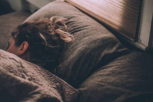  How To Increase Deep Sleep Duration | 10 Tips or Good Deep Sleep