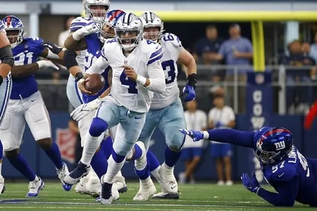 COWBOYS - GIANTS (44-20): TOO EASY FOR DALLAS