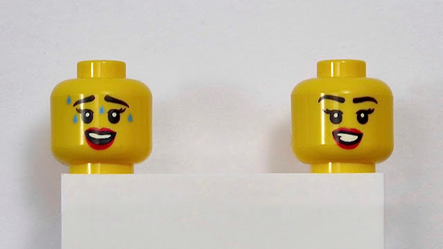 *NEW Lego Happy Worried Double Sided Faces Heads Girl Women Minifigures 2 pieces