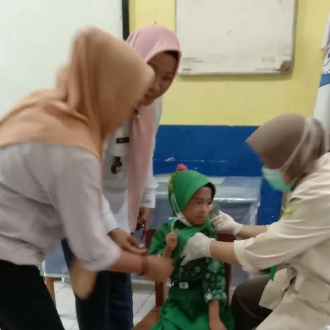 Kegiatan Vaksinasi di SD Muhammadiyah Prabumulih Kelurahan Mangga Besar 