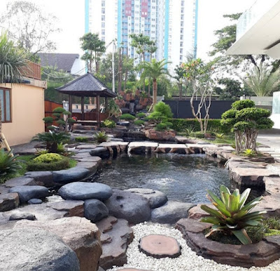 garden style - kolam tebing