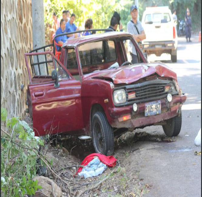 El Salvador: Accidente deja un fallecido y siete lesionados en Usulután