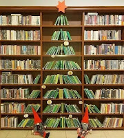 Árboles de Navidad con libros