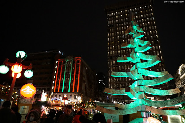 Mercado Navideño en la Place D'Youville de Quebec