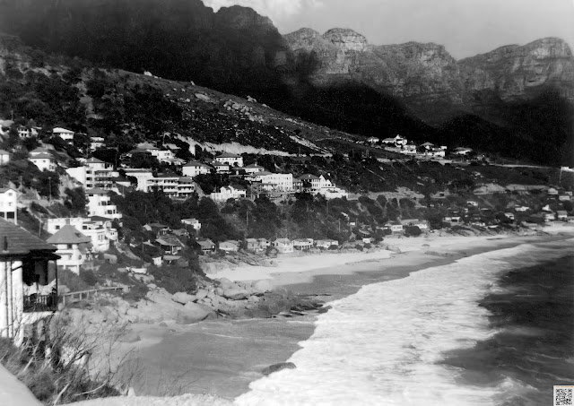 Clifton View em Cape town com os 12 apóstolos ao fundo na década de 1950 - MMG_FOT_AA_141 Fotografia de Manuel Augusto Martins Gomes. Não usar fotografia sem referência ao seu autor Manuel Augusto Martins Gomes e sem link para as páginas:  https://manuelamartinsgomes.blogspot.com/ https://www.facebook.com/ManuelMartinsGomesMemorias https://www.instagram.com/manuelamartinsgomesmemorias/ Qualquer informação adicional é bem vinda.  Poderão contactar-me através do endereço de email: manuelamgomes20@gmail.com #anos50 #cliftonview #12apostles #twelveapostles #zwölfapostel #12zwölfapostel #12apostolos #capetown #cidadedocabo #africadosul #southafrica #manuelmartinsgomesmemorias #manuelamartinsgomesmemorias