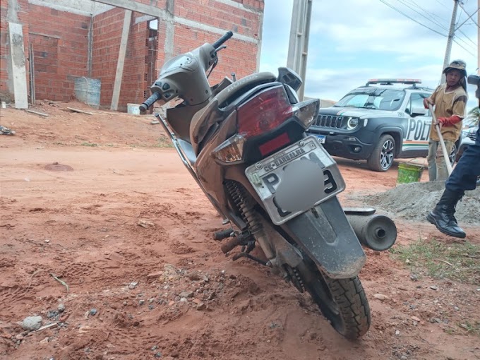 Polícia Militar apreende menor suspeito de prática de vários roubos na cidade de Juazeiro do Norte e recupera duas motos