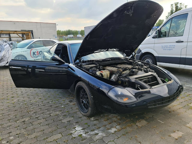 Some kind of a project on 1993 BMW 850i - the showed car doesn't look at all on the original BMW 8 Series E31.