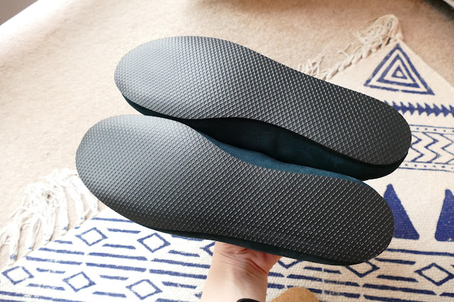 Hums Review , hums slippers review, hums slippers  reviews, hums slippers  stories, hums slippers Stockholm, hums slippers discount code