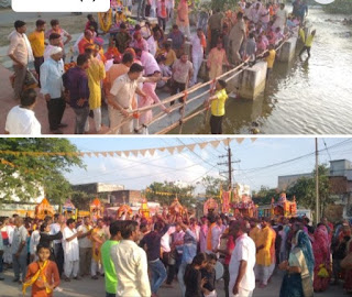 जलझूलनी एकादशी पर ठाकुर जी ने नगर भ्रमण कर खारी नदी में किया जलविहार, भक्तों की उमड़ी भीड़।