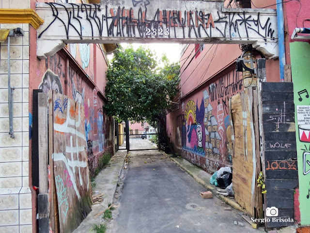 Vista da entrada da Vila Helena - Pinheiros