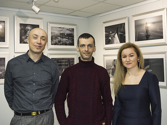 Фотограф Максим Яковчук: Репортаж з відкриття фотовиставки «Відвертий діалог»