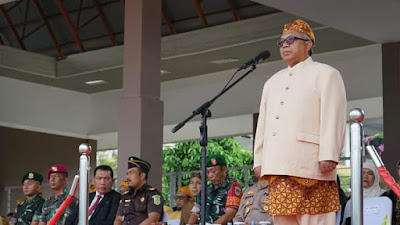 Bupati Marwan Hamami Dorong Pembentukan Karakter pada Peringatan Hari Pendidikan Nasional di Sukabumi 2024