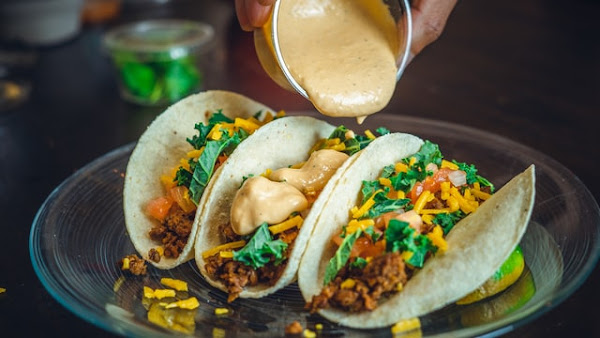 Easy Ground Beef Taco with Zesty Chipotle sauce