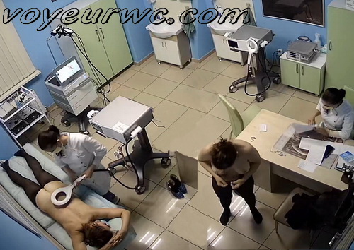 Medical hidden cam scenes with unaware women participation (Medical Examinations SpyCam 02-06)