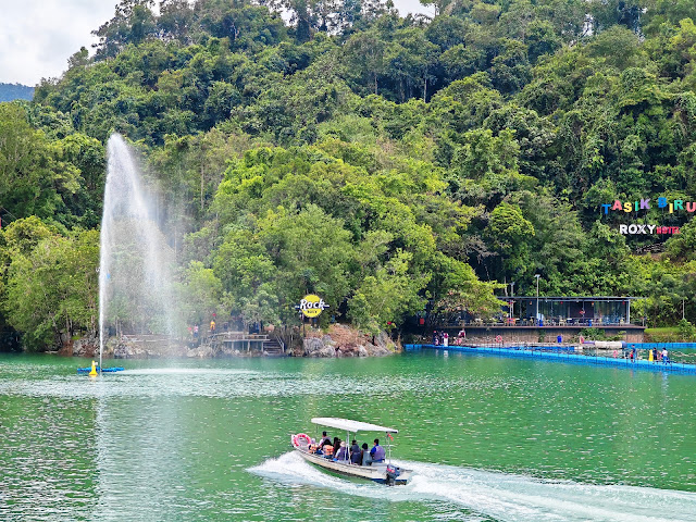 Tasik_Biru_Bau