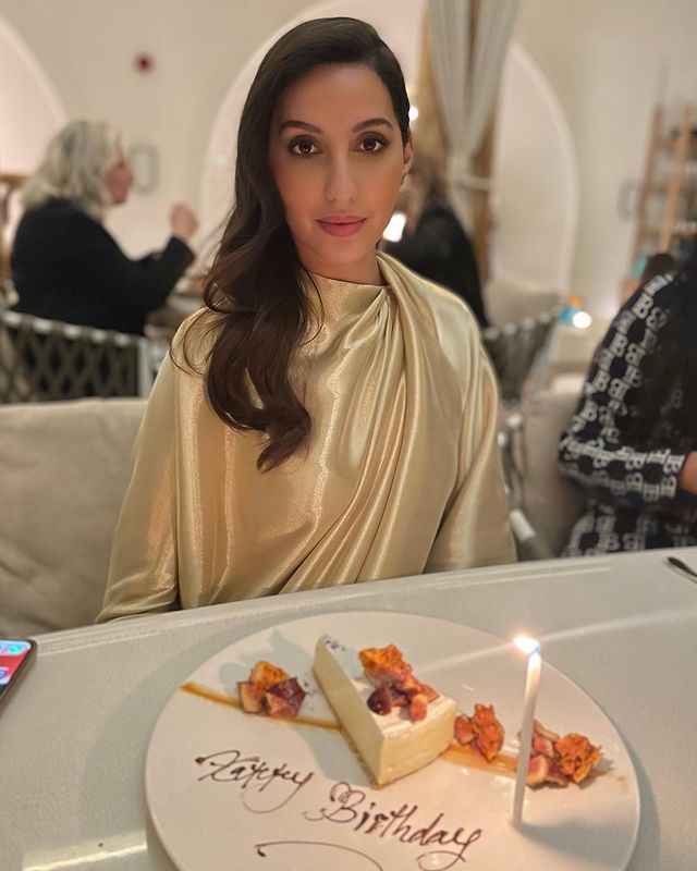 Nora Fatehi shared beautiful photos from her birthday party - Pak Legends