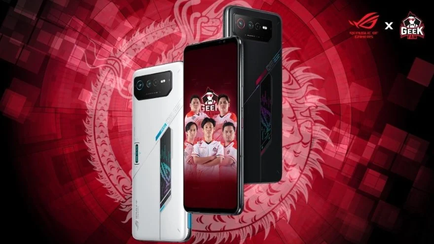 Asus ROG Gandeng Geek Fam, Hadirkan Merchandise Eksklusif untuk Pembelian ROG Phone 6