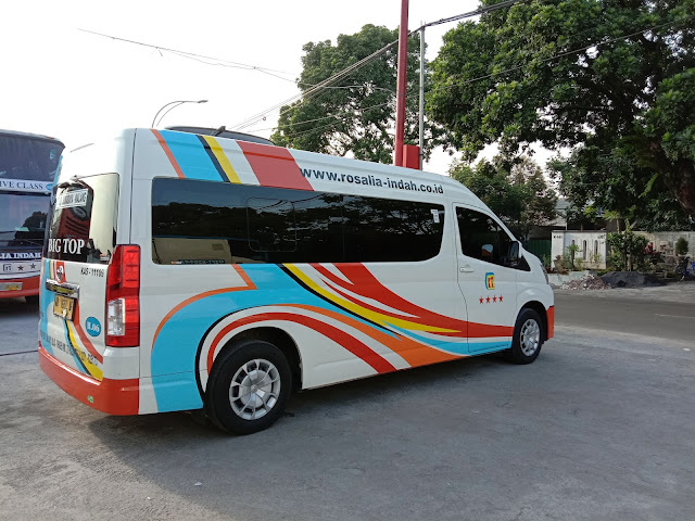 Travel Hiace Rosalia Indah Malang-Solo 3 jam