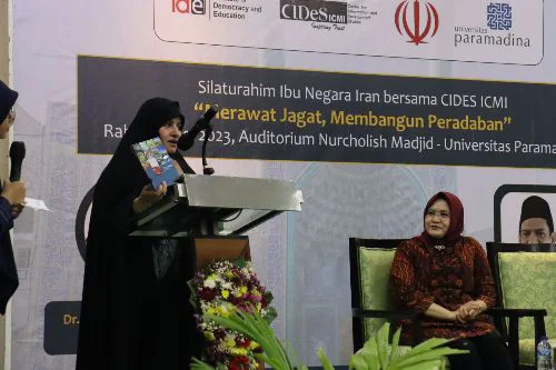 Ibu Negara Iran Dr. Jamileh Alamolhoda Kunjungi Universitas Paramadina