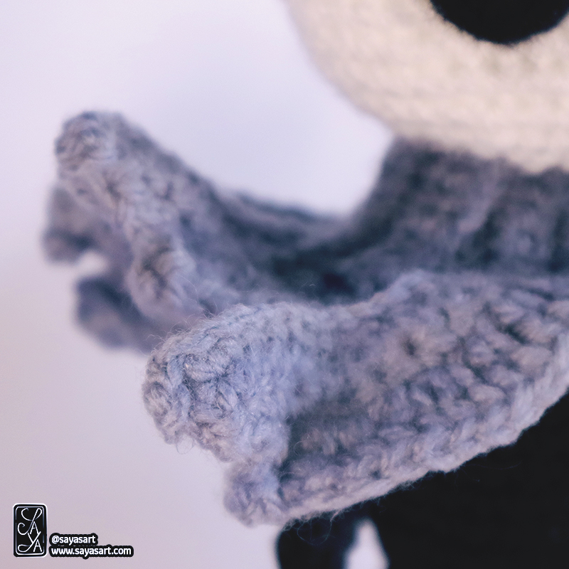 hollow knight jeu vidéo video game plush plushie peluche amigurumi crochet handmade fait-main from france artiste art creative inspiration positive vibes cute mignon kawaii fanart crocheter  commande commission saya's art