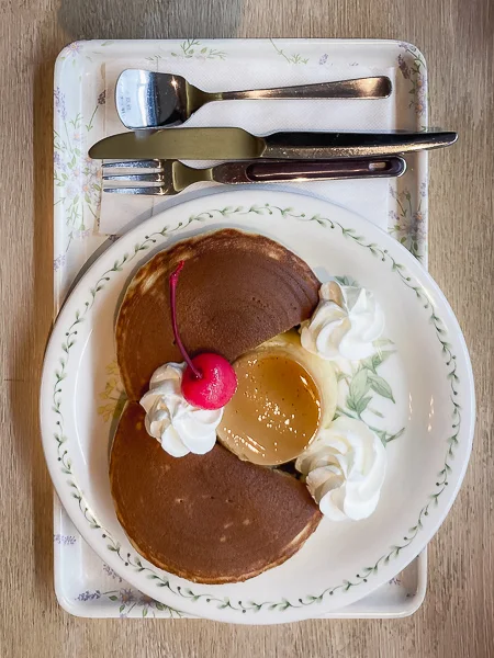 桜木町『花壇』プリンホットケーキ