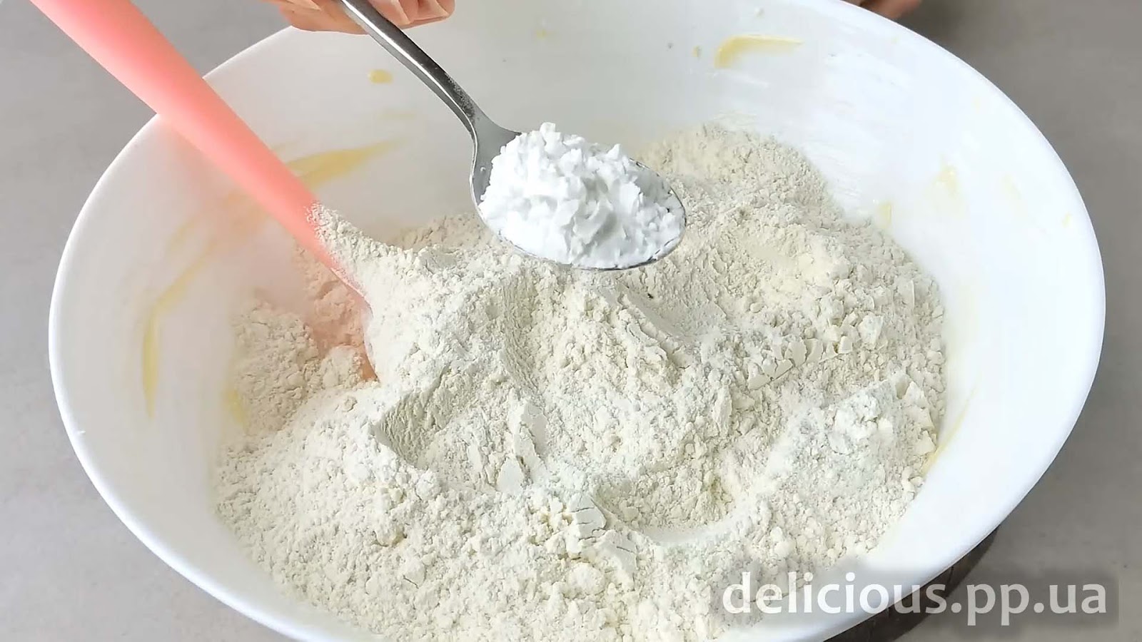 Фото приготовления рецепта: «выпечка песочного печенья» - шаг №3