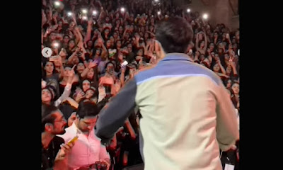 Showbiz, hasanraheeem, AsimAzharr, AnokhayOfficial, wutdafalooda, mina, aqsa, arrangements, On the other hand,Asim Azhar, Kniard College, Dawn Image,