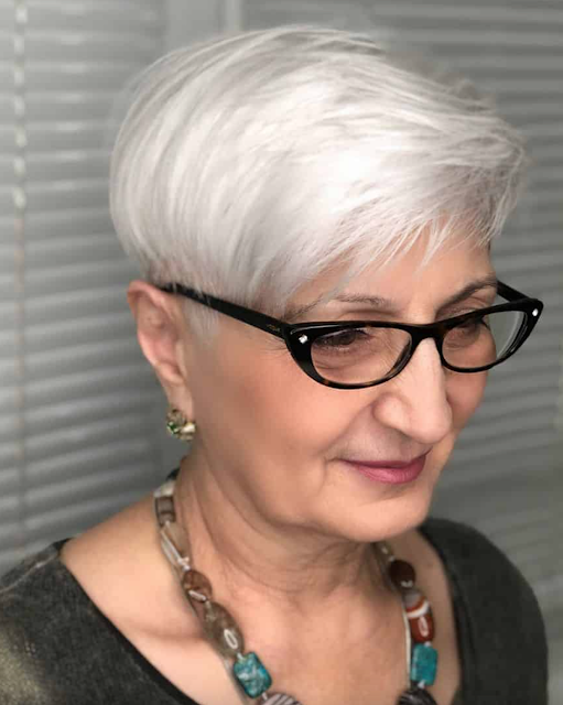 short pixie haircuts for older women 2022