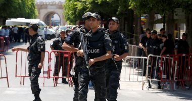عناصر من الشرطة التونسية