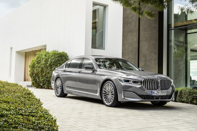 2022 BMW 7-Series Review