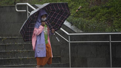 BMKG Mengeluarkan peringatan dini, ada potensi hujan petir di jaksel dan jaktim