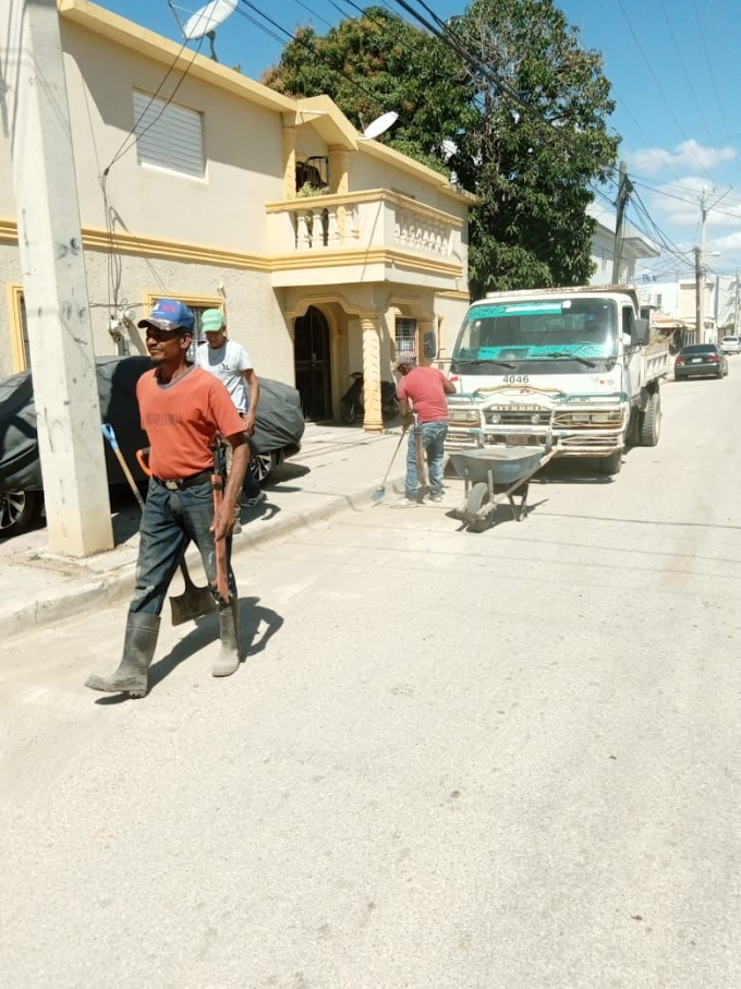 El Ayuntamiento de San Juan de la Maguana fortalece su compromiso con la ciudadanía con exitosas jornadas de limpieza.