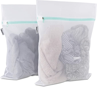 Mesh Laundry Bags that Go in the Washing Machine