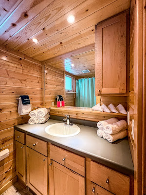 A Tiny House Resort The Lodge, A Tiny House Resort Review, Catskills Winter,