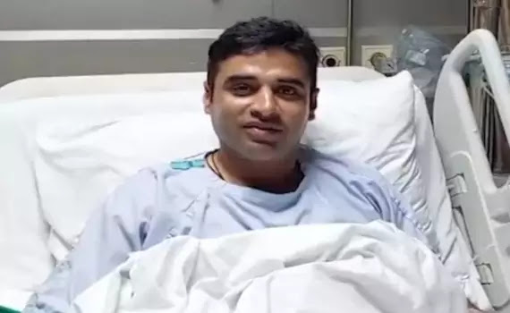 Cricketer Abid Ali suffering from a heart ailment issued a message from the hospital