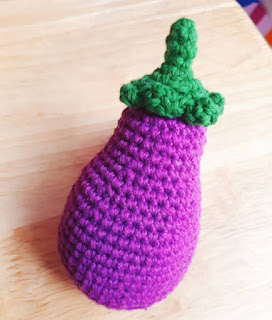 PATRON GRATIS BERENJENA AMIGURUMI 49762 🍆